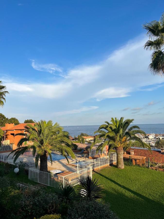 Appartement Avec Vue Mer Et Piscine Theoule-sur-Mer Exterior photo